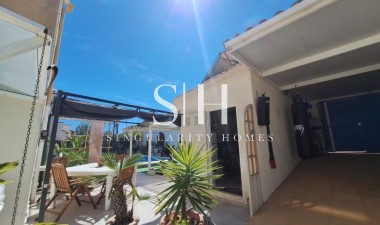 Återförsäljning - Villa - Orihuela Costa - Costa Blanca