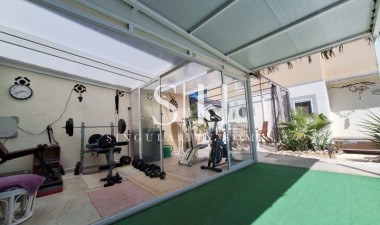 Återförsäljning - Villa - Orihuela Costa - Costa Blanca