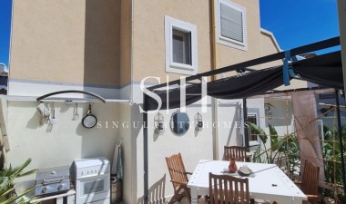 Återförsäljning - Villa - Orihuela Costa - Costa Blanca