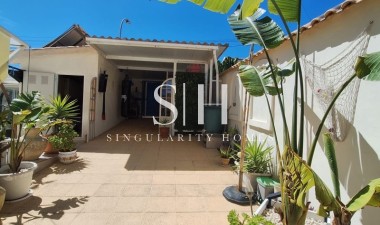 Återförsäljning - Villa - Orihuela Costa - Costa Blanca