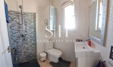 Återförsäljning - Villa - Orihuela Costa - Costa Blanca