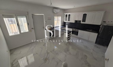 Перепродажа - Casa - Torrevieja - Torretas