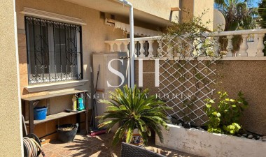 Перепродажа - Casa - Orihuela Costa - Costa Blanca