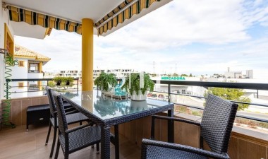 Odsprzedaż - Mieszkanie w bloku - Campoamor - Inland