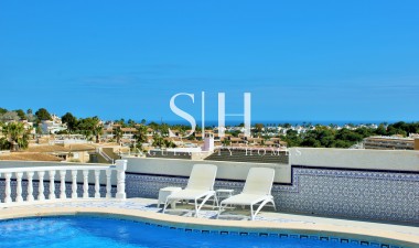 Återförsäljning - Villa - Orihuela Costa - Villamartin