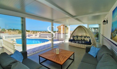 Перепродажа - Villa - Orihuela Costa - Villamartin