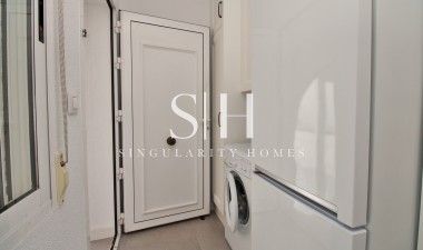 Перепродажа - Villa - Orihuela Costa - Villamartin