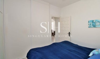 Перепродажа - Villa - Orihuela Costa - Villamartin