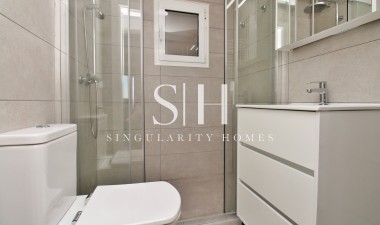 Перепродажа - Villa - Orihuela Costa - Villamartin