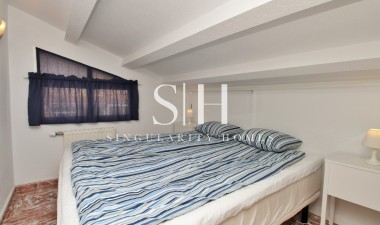 Перепродажа - Villa - Orihuela Costa - Villamartin