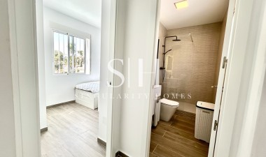 Återförsäljning - Villa - Orihuela Costa - Costa Blanca