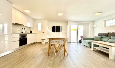 Återförsäljning - Villa - Orihuela Costa - Costa Blanca