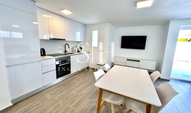 Återförsäljning - Villa - Orihuela Costa - Costa Blanca