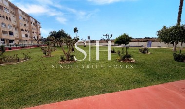 Resale - Apartment / flat - Torrevieja - Costa Blanca