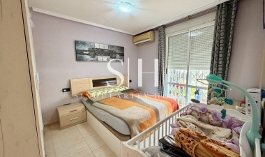 Resale - Apartment / flat - Torrevieja - Costa Blanca