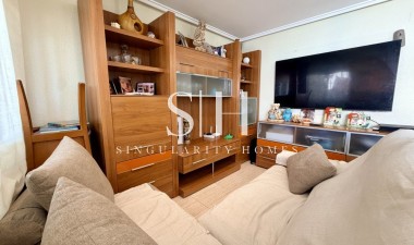 Resale - Apartment / flat - Torrevieja - Costa Blanca