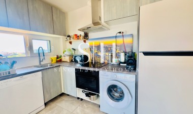 Перепродажа - Квартира / квартира - Torrevieja - La Mata