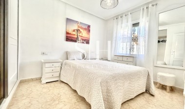 Wiederverkauf - Haus - Orihuela Costa - Costa Blanca