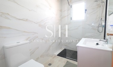 Resale - House - Torrevieja - Carrefour