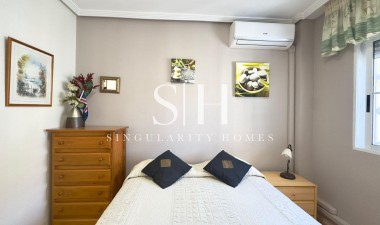 Resale - Bungalow - Torrevieja - Centro