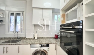 Resale - Bungalow - Torrevieja - Centro