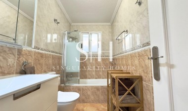 Resale - Bungalow - Torrevieja - Centro