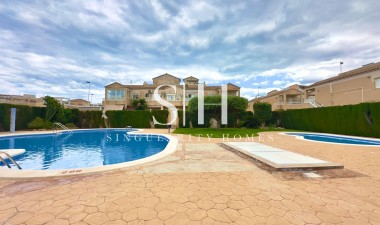 Resale - Bungalow - Torrevieja - Centro
