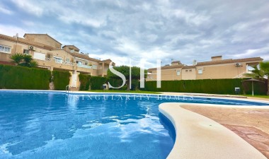 Resale - Bungalow - Torrevieja - Centro