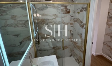 Återförsäljning - Lägenhet / lägenhet - Orihuela Costa - Punta Prima