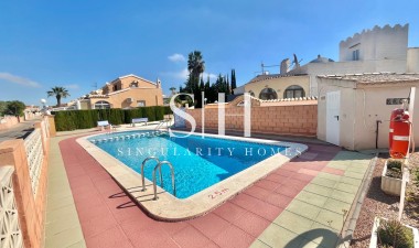 Odsprzedaż - Villa - Orihuela Costa - Los Almendros-la Florida