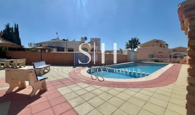 Odsprzedaż - Villa - Orihuela Costa - Los Almendros-la Florida