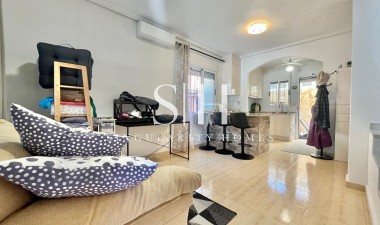 Odsprzedaż - Villa - Orihuela Costa - Los Almendros-la Florida