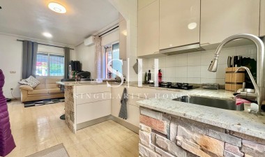 Odsprzedaż - Villa - Orihuela Costa - Los Almendros-la Florida