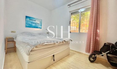 Odsprzedaż - Villa - Orihuela Costa - Los Almendros-la Florida