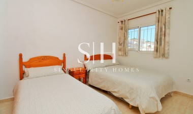 Resale - Apartment / flat - Orihuela Costa - Playa Flamenca