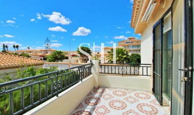 Odsprzedaż - Dom - Orihuela Costa - Playa Flamenca