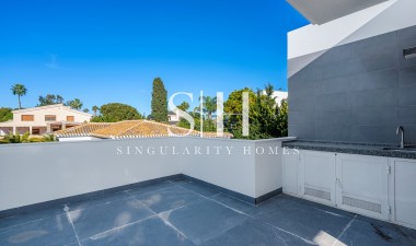 Resale - Villa - Campoamor