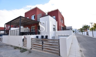Odsprzedaż - Villa - Algorfa - La finca Golf