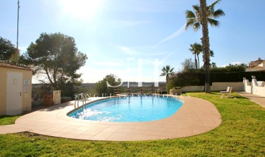 Odsprzedaż - Villa - Orihuela Costa - Las Ramblas