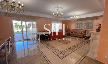 Reventa - Villa - Orihuela Costa