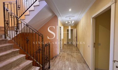 Reventa - Villa - Orihuela Costa