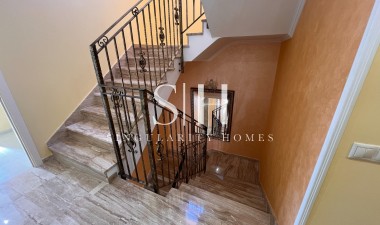 Reventa - Villa - Orihuela Costa
