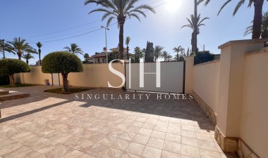 Reventa - Villa - Orihuela Costa