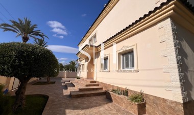 Reventa - Villa - Orihuela Costa