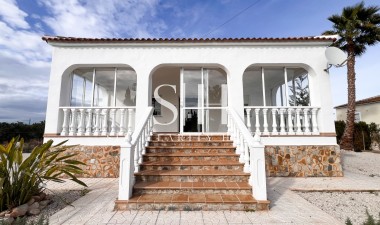 Reventa - Villa - Dolores