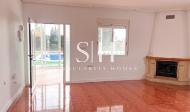 Reventa - Villa - Dolores