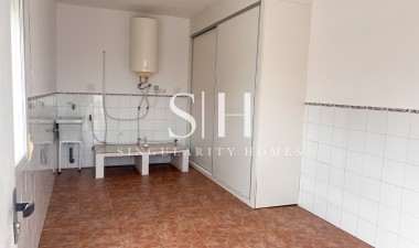 Reventa - Villa - Dolores