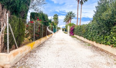 Reventa - Villa - Dolores