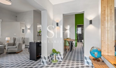 Herverkoop - Villa - Elche