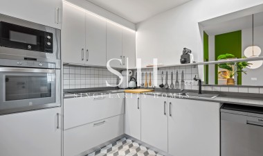 Herverkoop - Villa - Elche